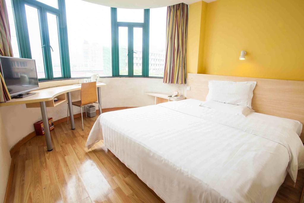 7Days Inn Shenzhen Da Fen You Hua Cun Номер фото